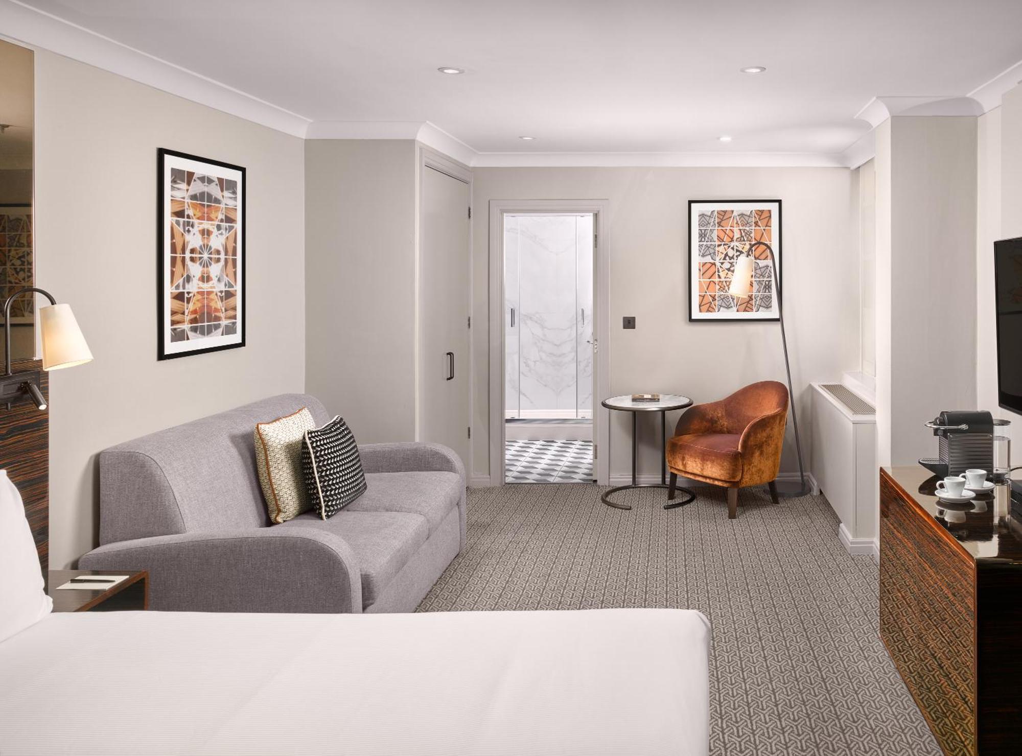 Strand Palace London Exterior photo A room at the hotel