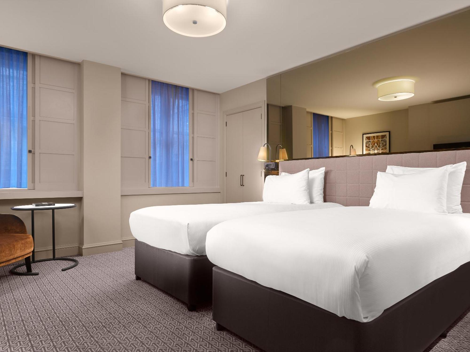 Strand Palace London Exterior photo A room at the hotel