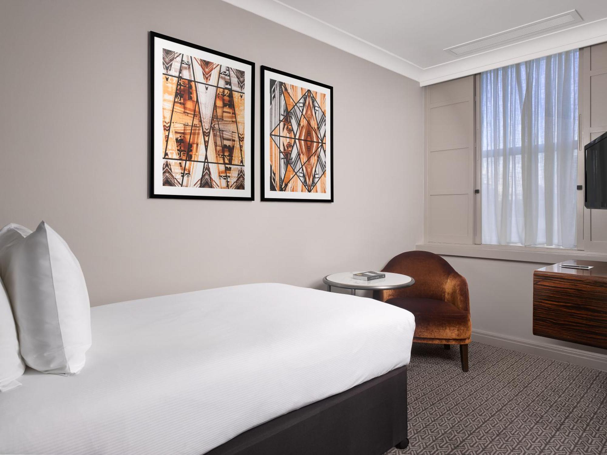 Strand Palace London Exterior photo