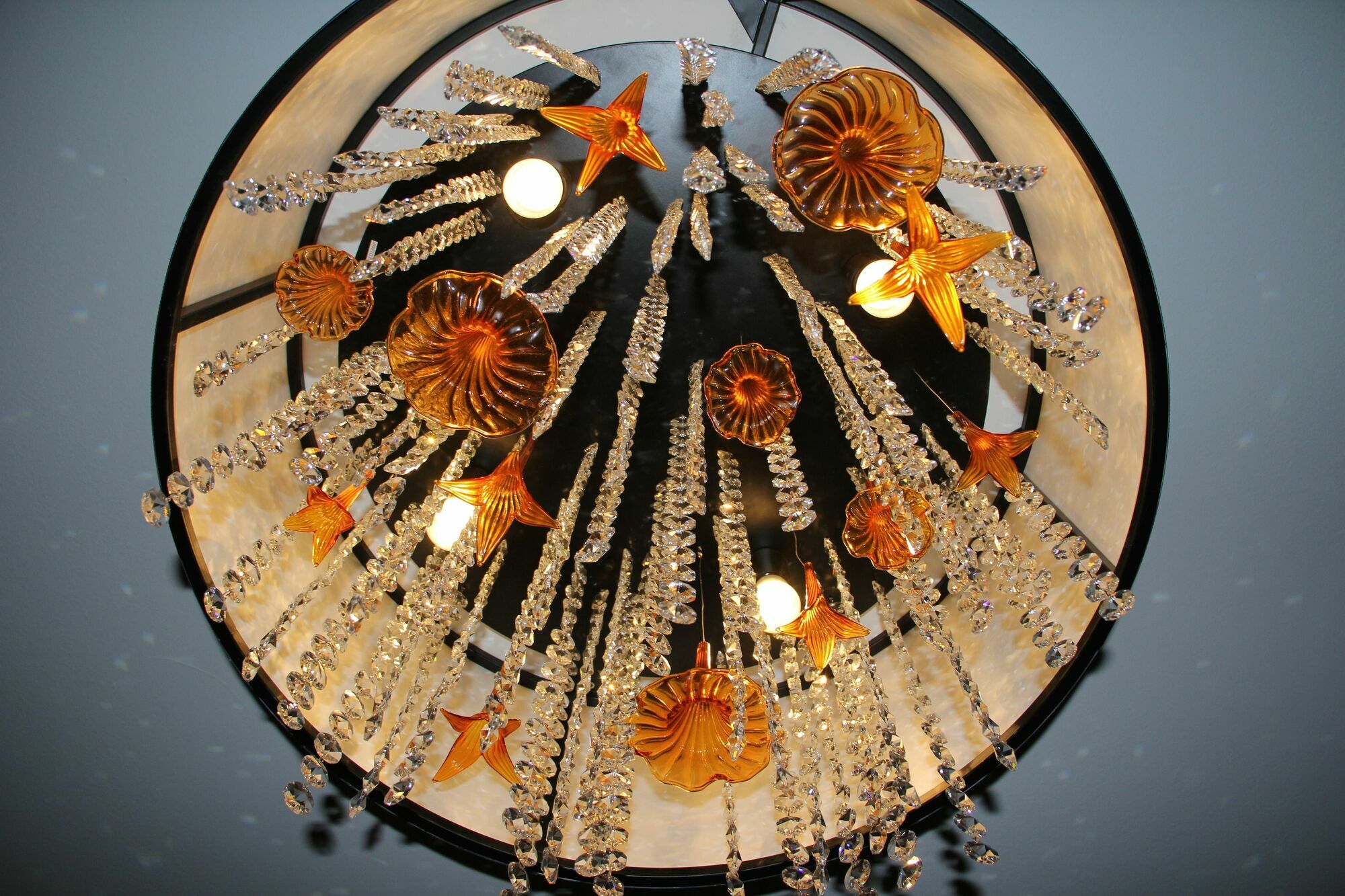 Strand Palace London Exterior photo A chandelier